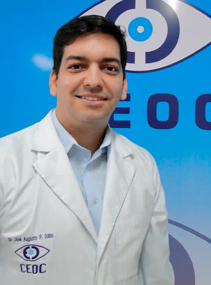 Foto de Dr. José Augusto Pádua Salas, oftalmologista especialista em catarata e glaucoma